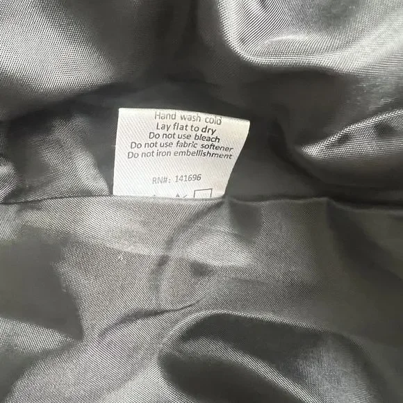 Oklahoma Sooners OU‎ Women's Gameday Couture Full Zip Vest Size Small - Picture 7 of 7